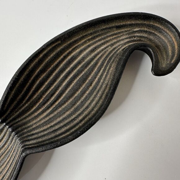 Cast Iron Mustache Trinket Dish 12x3" Whimsical Catchall Coins Keys Jewelry Tray - Picture 9 of 13